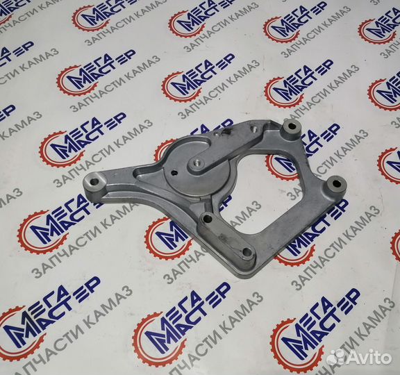 Кронштейн натяжного ролика Камаз евро-5