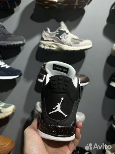 Кроссовки Nike air jordan 4 retro