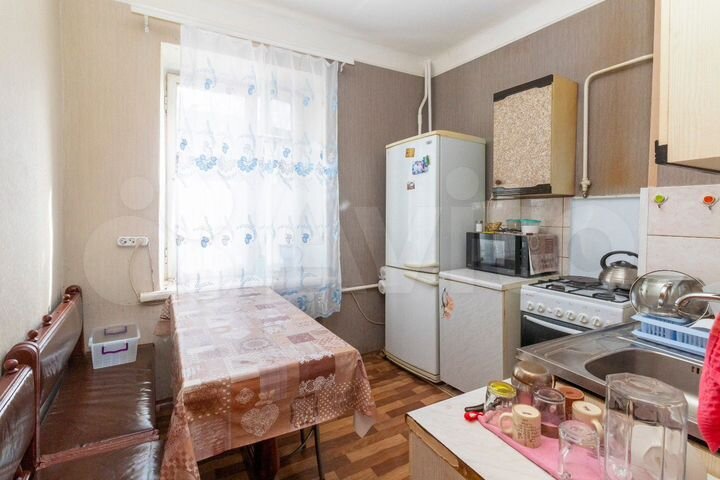 2-к. квартира, 52 м², 1/2 эт.