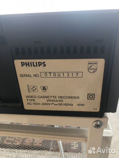 Видеомагнитофон philips