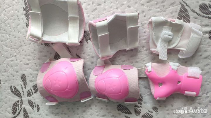 Коньки роликовые раздвижные Amigo Sport Cheeky