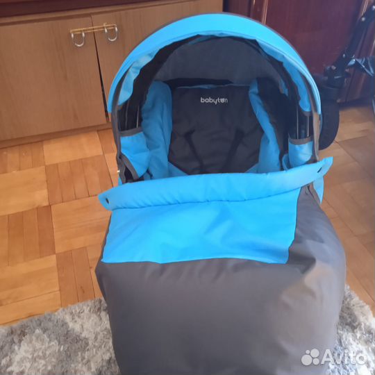 Продам коляску 2 в 1