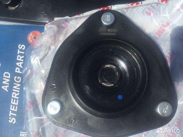 Опоры амортизатора тойота highlander 2000-2007г