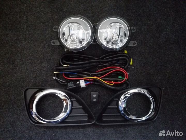 Комплект туманок в бампер Camry 2009- рестайлинг