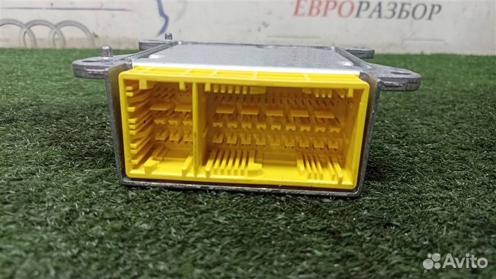 Блок управления AIR BAG Mercedes Benz W204 2007-2