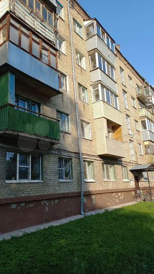 2-к. квартира, 54 м², 3/5 эт.