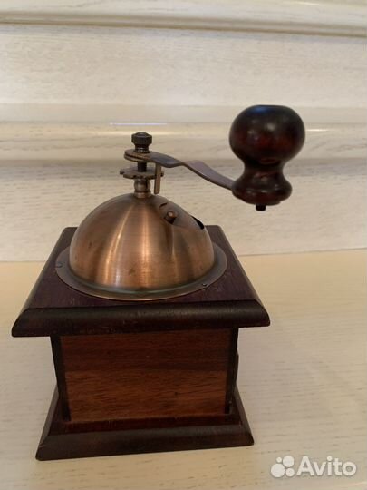 Кофемолка ручная