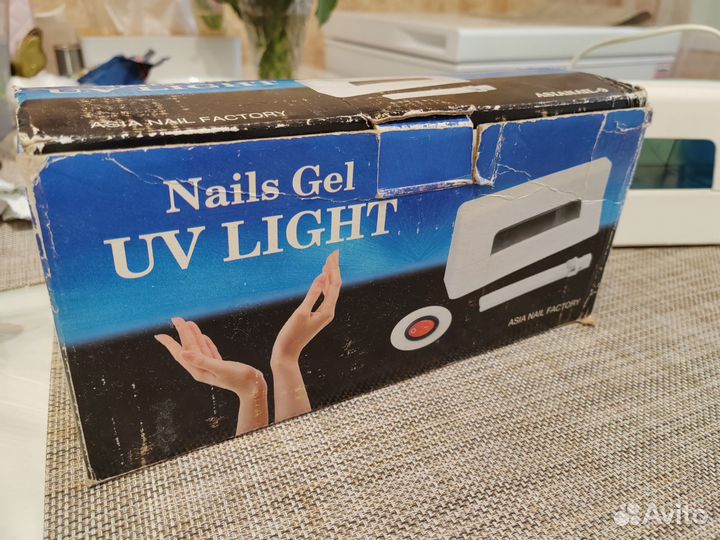 Ультрафиолетовая лампа для сушки гель лака