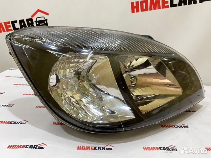 Фара передняя правая Kia Rio JB