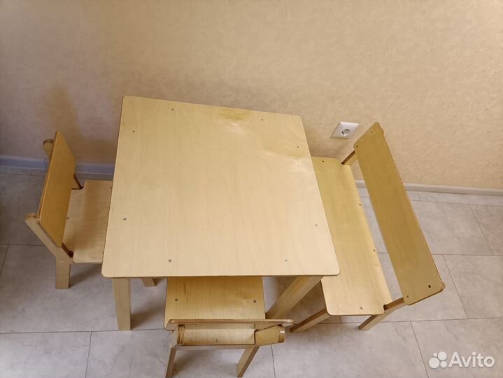 Детский набор стол и стульчики