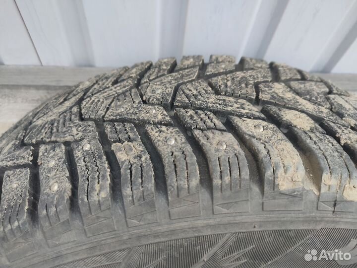 Hankook Winter I'Pike RS2 W429 205/60 R16 96T