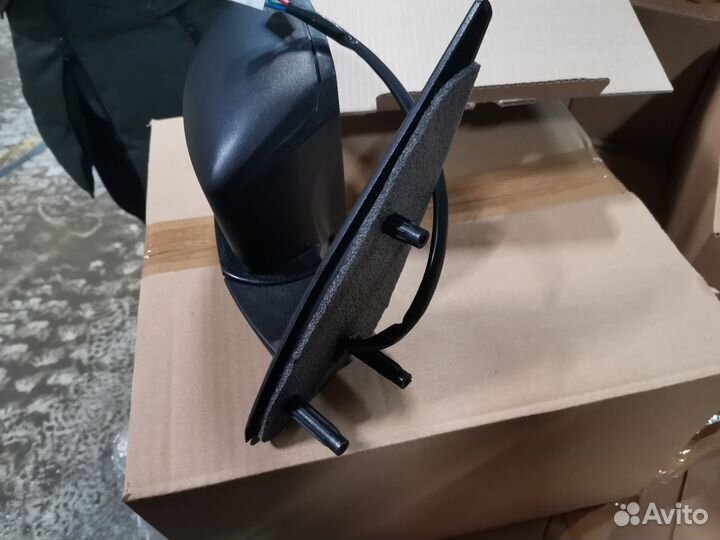 Зеркала заднего вида на Шевроле Нива