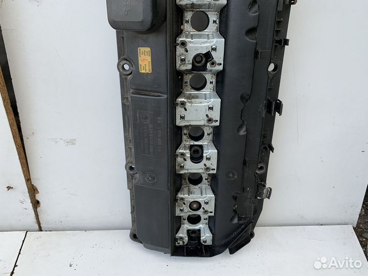 Клапанная крышка BMW E39