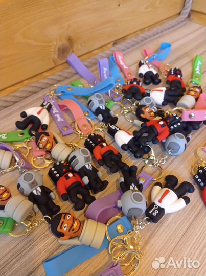 Брелок Skibidi Toilet. Брелок для ключей