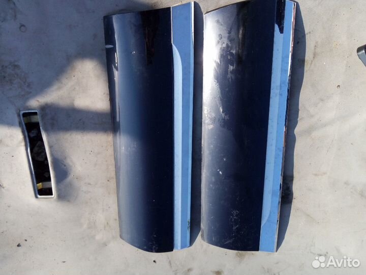 Молдинг двери задний левый Volkswagen Tuareg NF