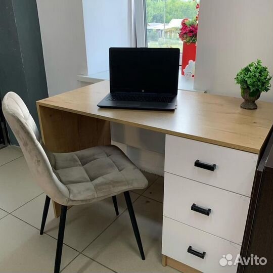 Стол письменный для обучения Дуб вотан