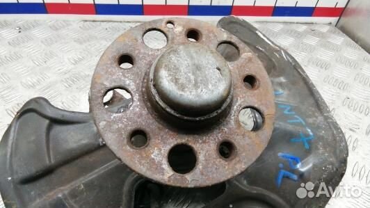 Ступица передняя левая mercedes benz C-class W204