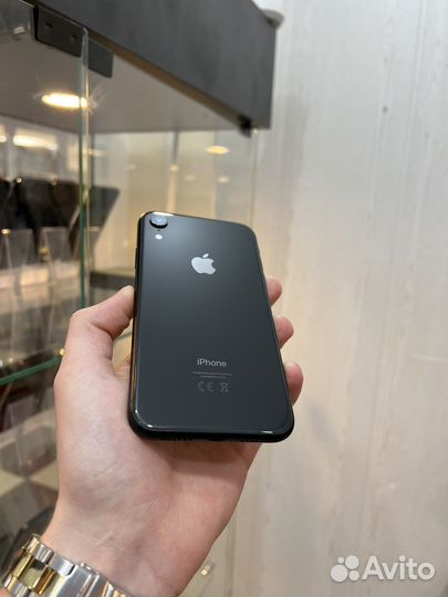iPhone Xr, 64 ГБ