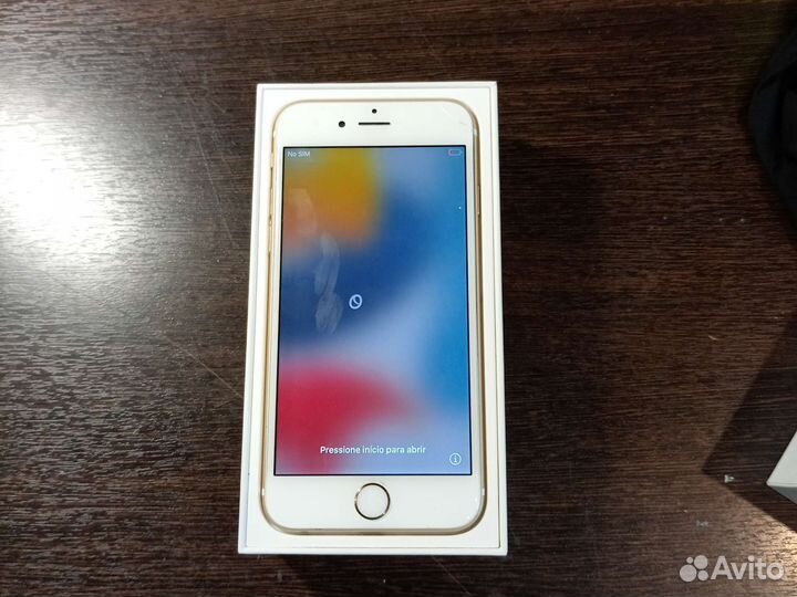 Телефон iPhone 6s