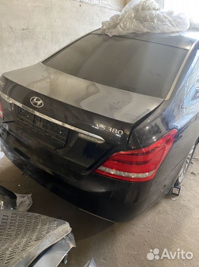 Автомобиль по запчастям Hyundai Equus 2015г