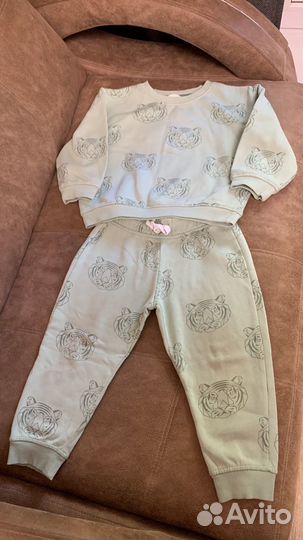 Костюм на мальчика 98 104
