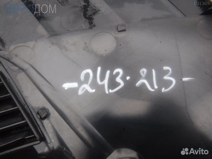 Декоративная крышка двигателя mercedes W211 om642