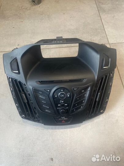 Блок управления магнитолой Ford Focus 3