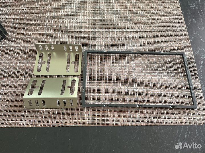 Магнитола Renault Humax harn 1005 RV3D-R3010E