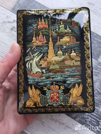 Шкатулки лаковая миниатюра холуй