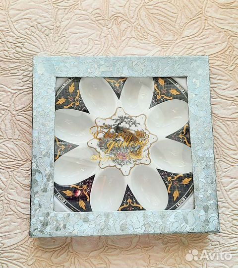 Тарелка для пасхальных яиц в подарочной упаковке