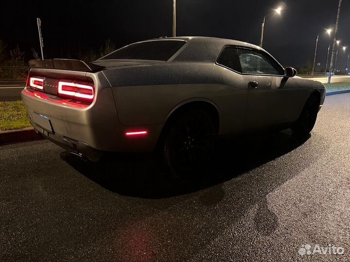 Dodge Challenger 3.6 AT, 2017, 160 000 км