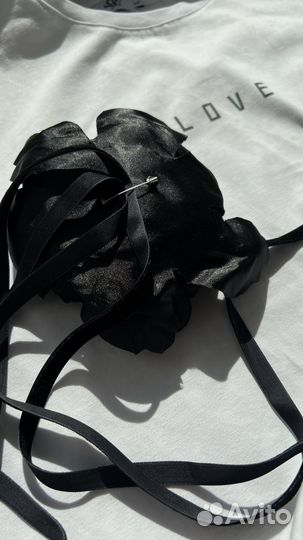 Брошь цветок