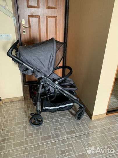 Коляска прогулочная Peg-Perego Si