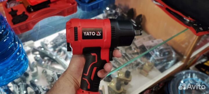 Пневмогайковерт Yato 1/2