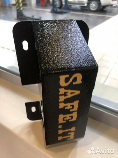 Сейф для Toyota LC 200 и Lexus LX 450/570