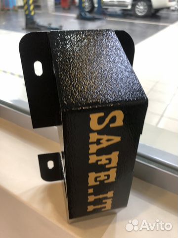 Сейф для Toyota LC 200 и Lexus LX 450/570