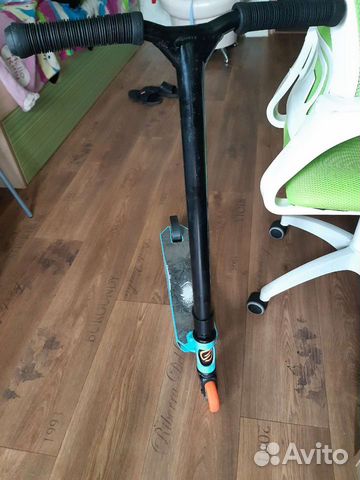 Трюковой самокат oxelo