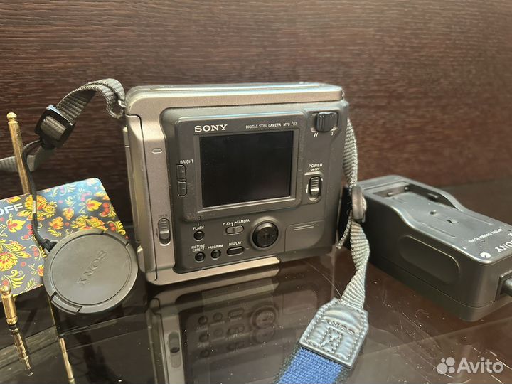 Цифровой фотоаппарат sony MVC FD7