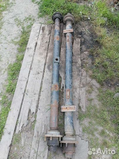 Ось на сельхозтехнику