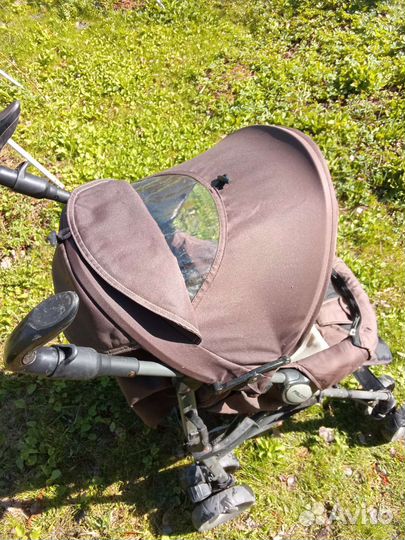 Прогулочная коляска