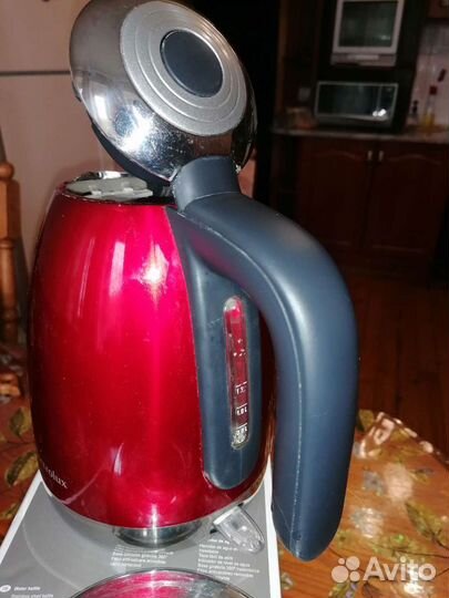 Чайник электрический Electrolux