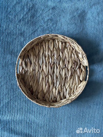 Плетенный поднос