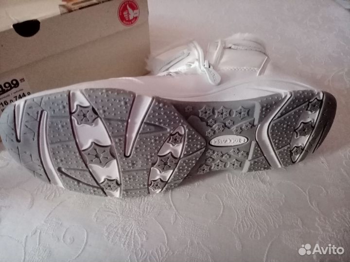 Ботинки женские 40 размер