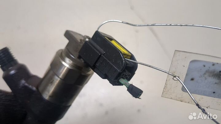 Форсунка топливная Opel Insignia