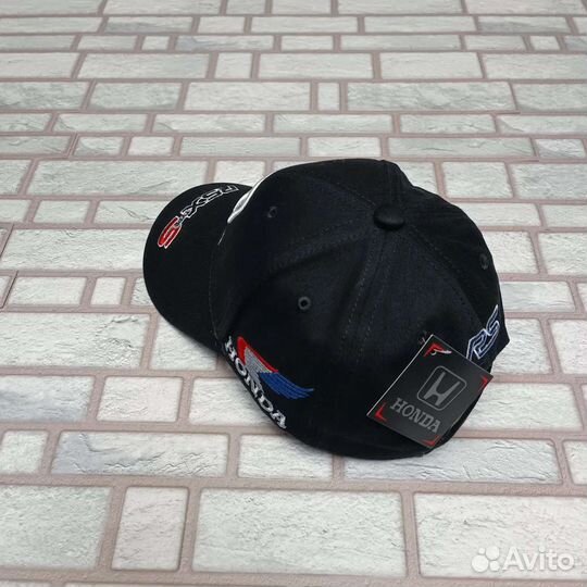 Бейсболка чёрная Honda