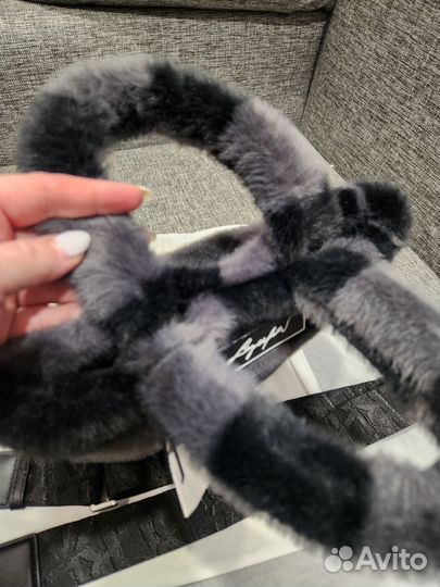 Сумка Karl Lagerfeld меховая 26на22, оригинал