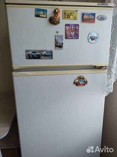 Холодильник бу рабочий