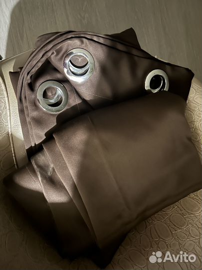 Шторы, коврики в прихожую 3шт, часы