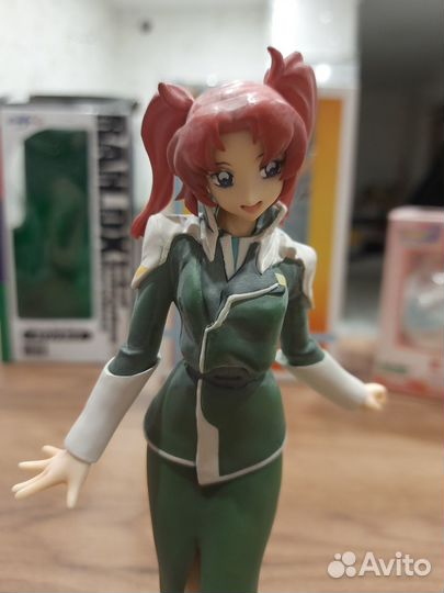 Аниме фигурка