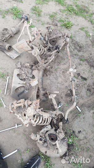 Передняя балка нива Шевроле